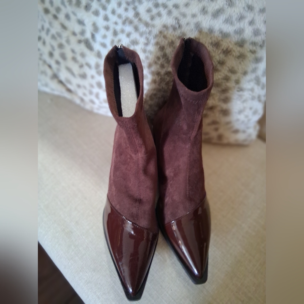 Elegant Brown Ankle Boots